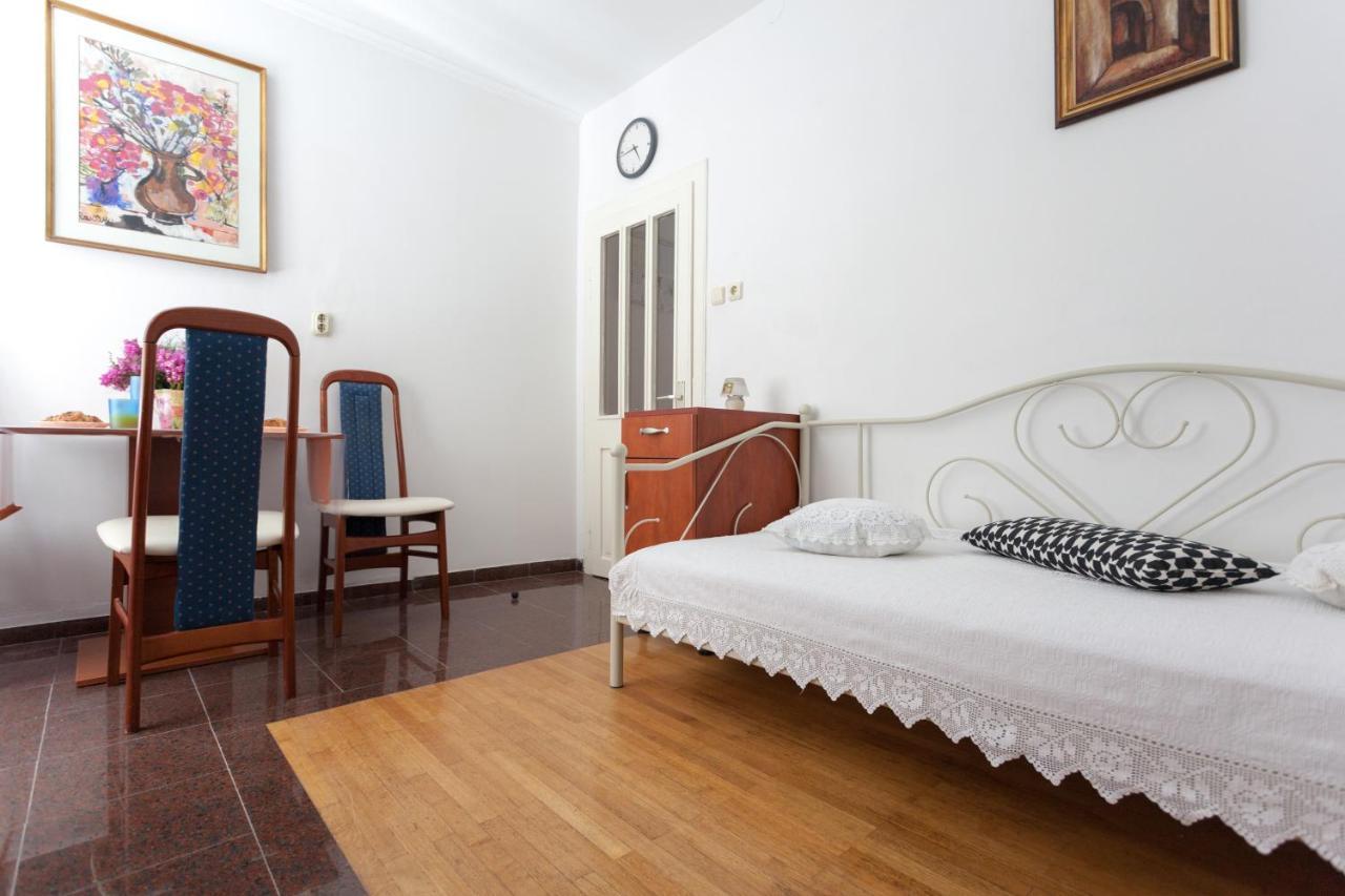 Do Want To Fully Enjoy Old Town Dubrovnik